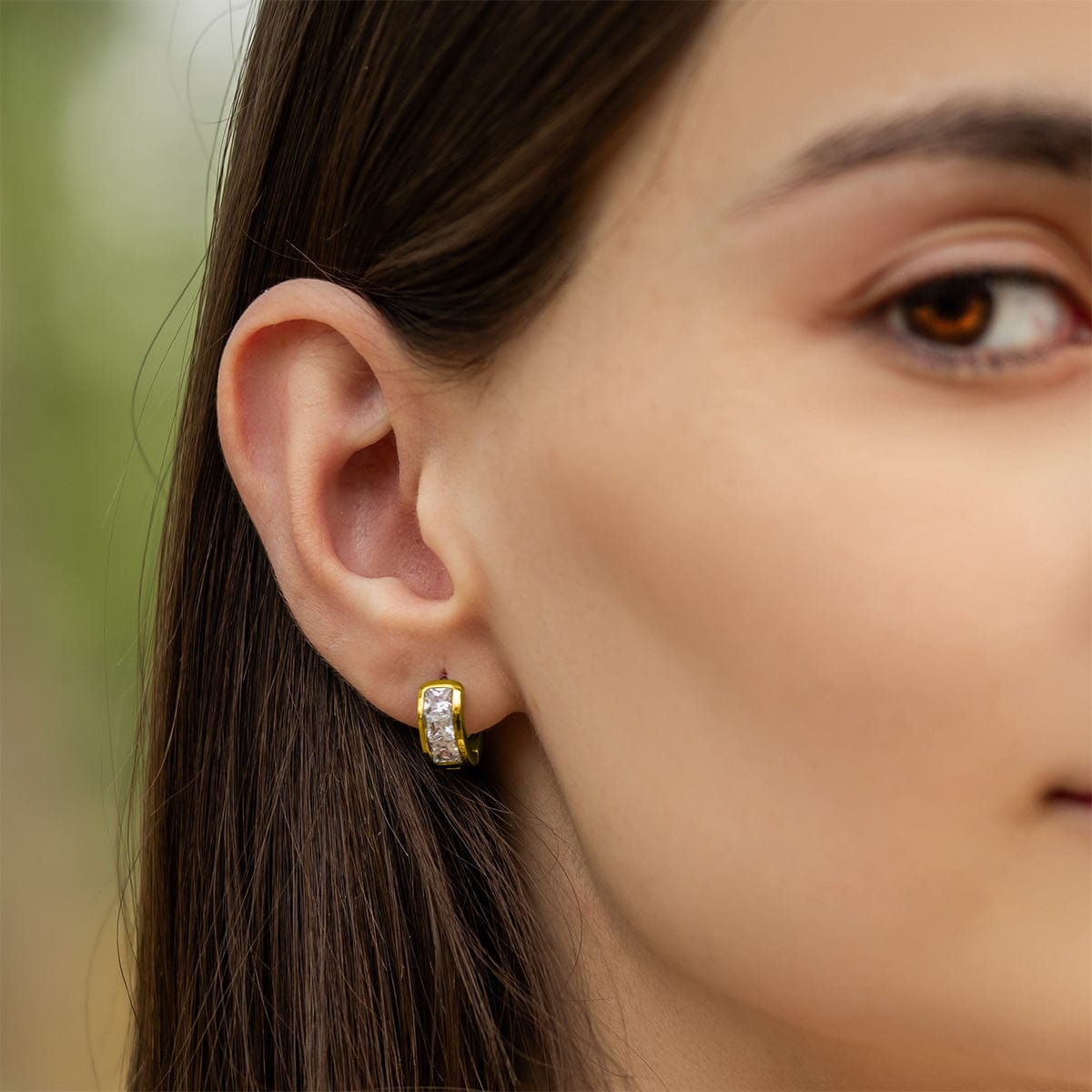 Crystal Magnetic Therapy Earrings for Women (Gold)