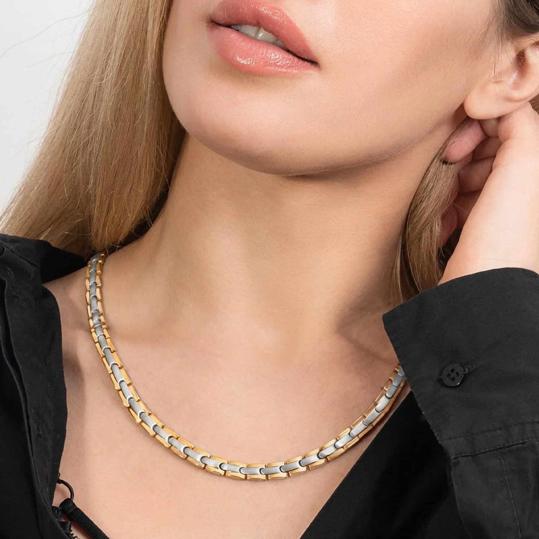 Magnetic Bundles Women’s Power Set – EllipseMAX Magnetic Bracelet + Necklace (Silver / Gold) MagnetRX